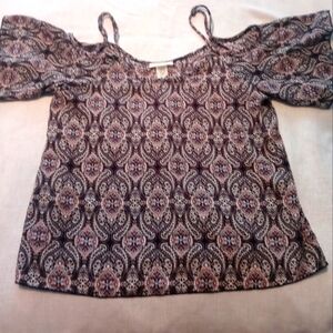 Women size medium beautiful lightweight blouse